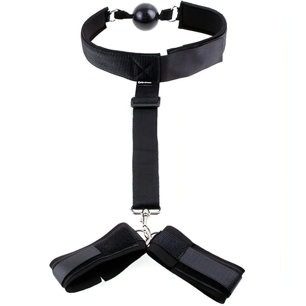 Set ball-gag nera con due polsiere collegate da cinghia centrale