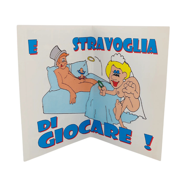 Biglietto scherzoso aperto illustrazione coppia nuda letto blu testo e stravoglia di giocare