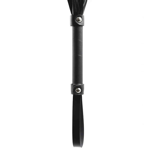 Flogger nero manico con borchie dorate e anello presa