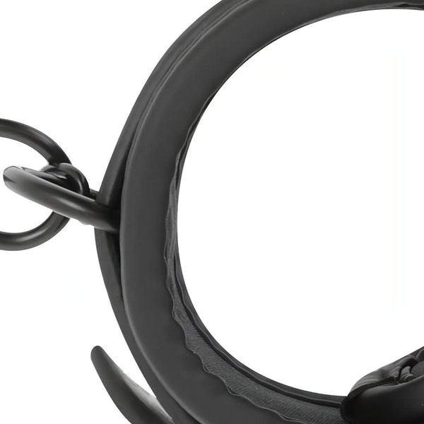 Cavigliere con doppia imbottitura e catena in acciaio nero coordinato