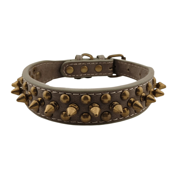 Collare Grigio Terra con Borchie Dorate Effetto Vintage
