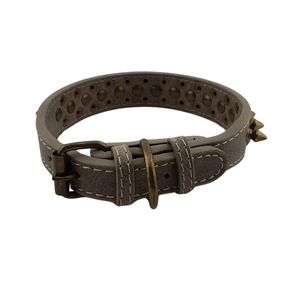 Collare Grigio Terra con Borchie Dorate Effetto Vintage