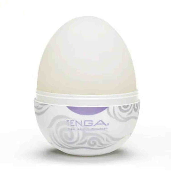 Tenga EGG Cloudy masturbatore bianco inserito nel contenitore sferico con spirali grigie