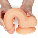 Dildo TPE ultra morbido pieghevole che dimostra flessibilità estrema del materiale