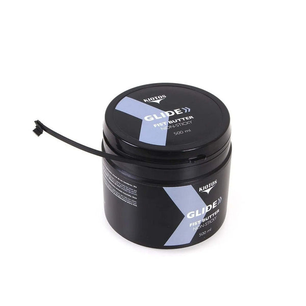 Lubrificante anale Kiotos Fist Butter Non Sticky 500 ml in contenitore nero con cordoncino