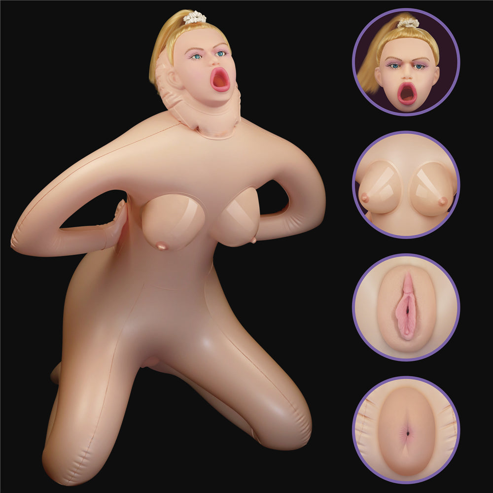 Bambola BiondaHorny Cowgirl Doll - Volto in 3D, Capelli e Inserti Super Realistici in Silicone