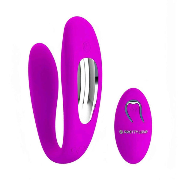 Vibratore di coppia C-shaped viola acceso Pretty Love con telecomando wireless e interno metallico