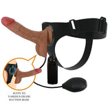 Harnes nero regolabile con dildo suction base e telecomando