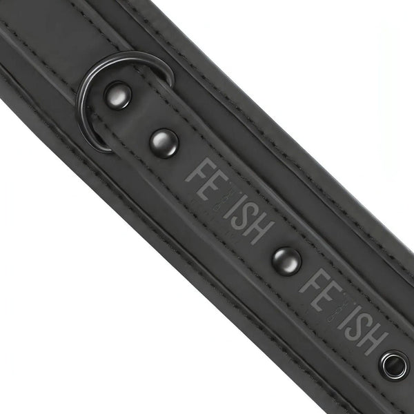 Polsiere con doppia imbottitura con catena in metallo nero - Realizzate in pelle vegana
