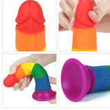 Composizione vista posteriore, flessibilità e dettaglio base ventosa dildo arcobaleno
