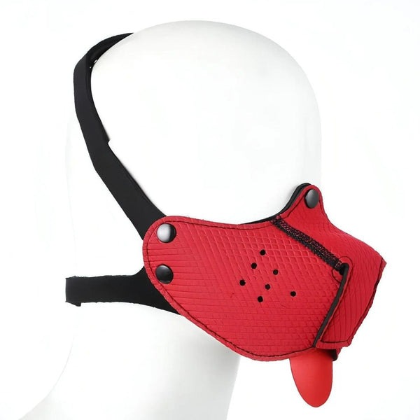 Maschera per il viso in pelle sintetica rossa con bottoni laterali