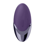 Dettaglio frontale vibratore viola opaco e base in metallo lucido Satisfyer