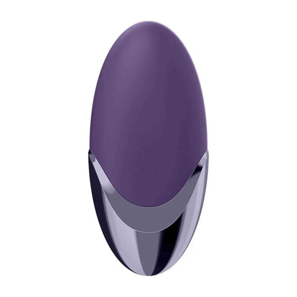 Vibratore ovale viola Satisfyer con contrasto tra superficie opaca e base ondulata